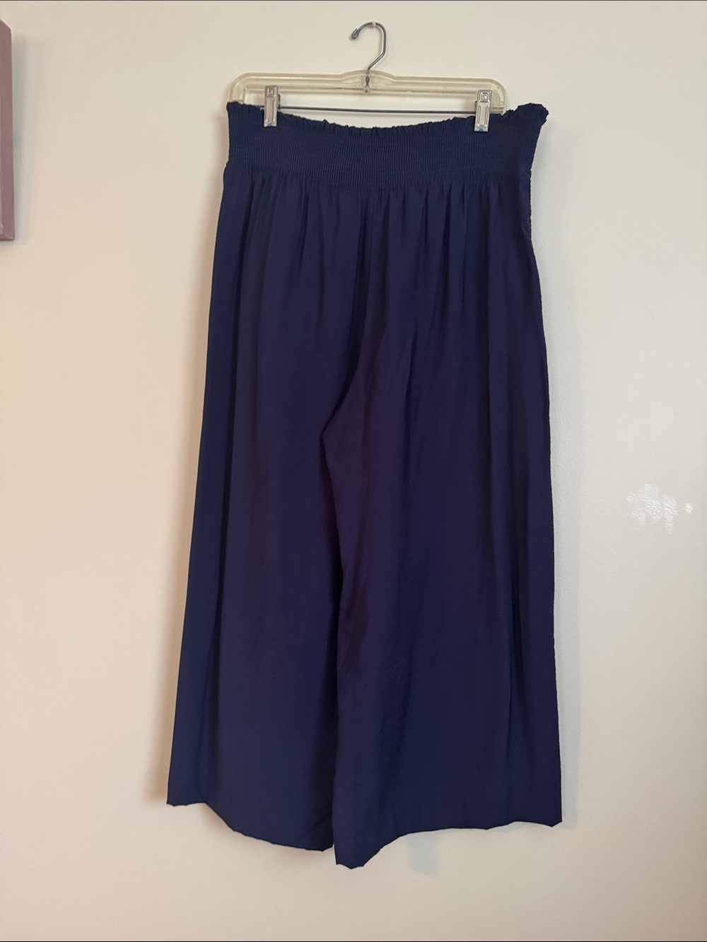 Navy Smocked-Waist Wide Leg Palazzo Crop Pants - Picture 2 of 9
